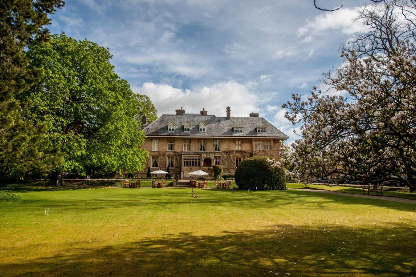 Slaughters Manor House