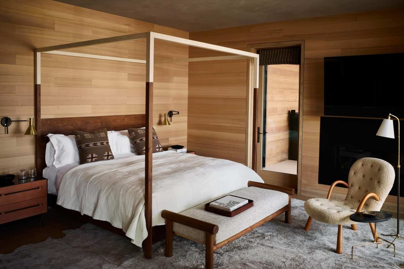 Suite Bedroom
