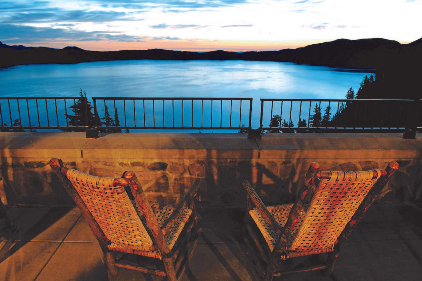Crater Lake Lodge view
