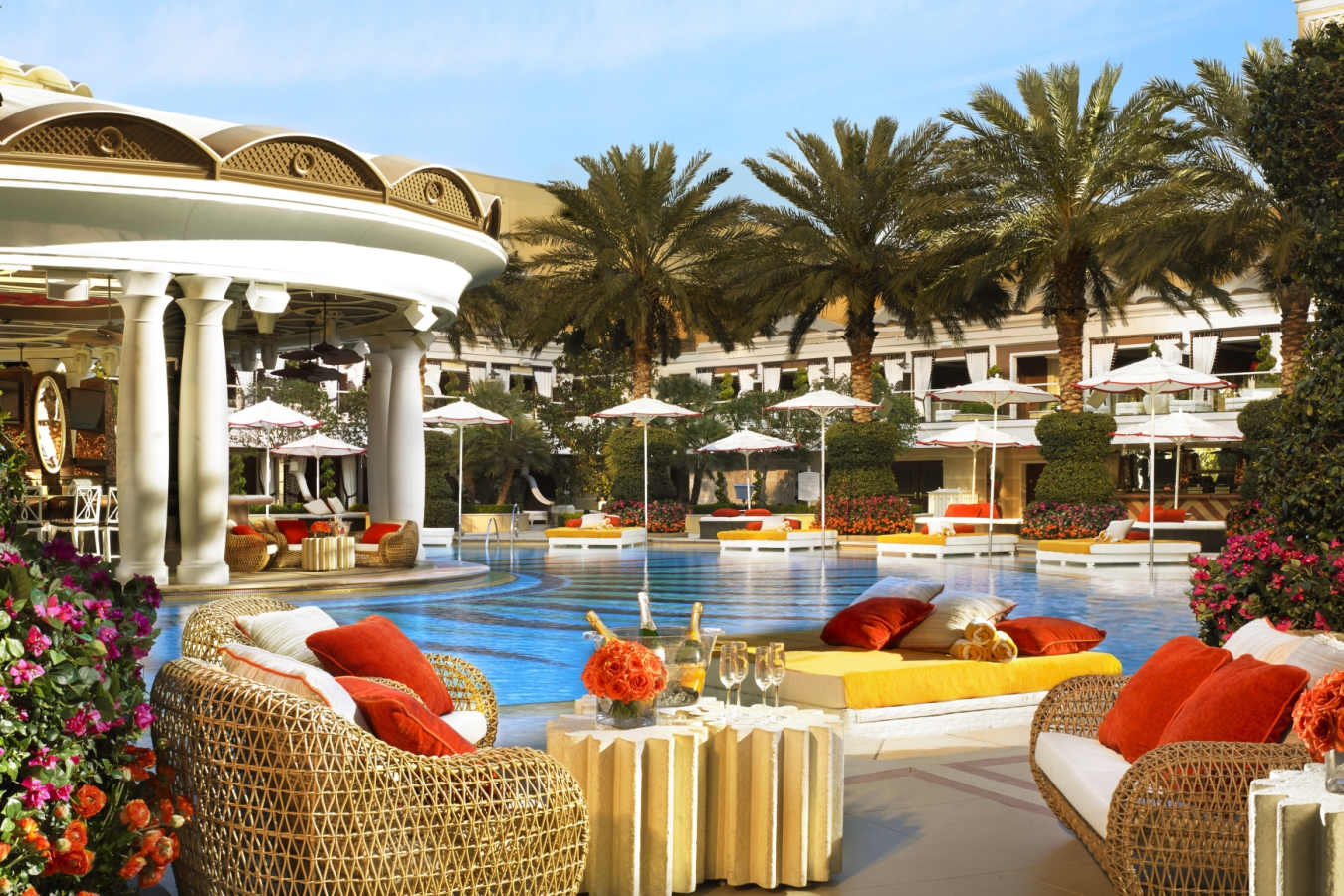 European Pool - Encore at Wynn