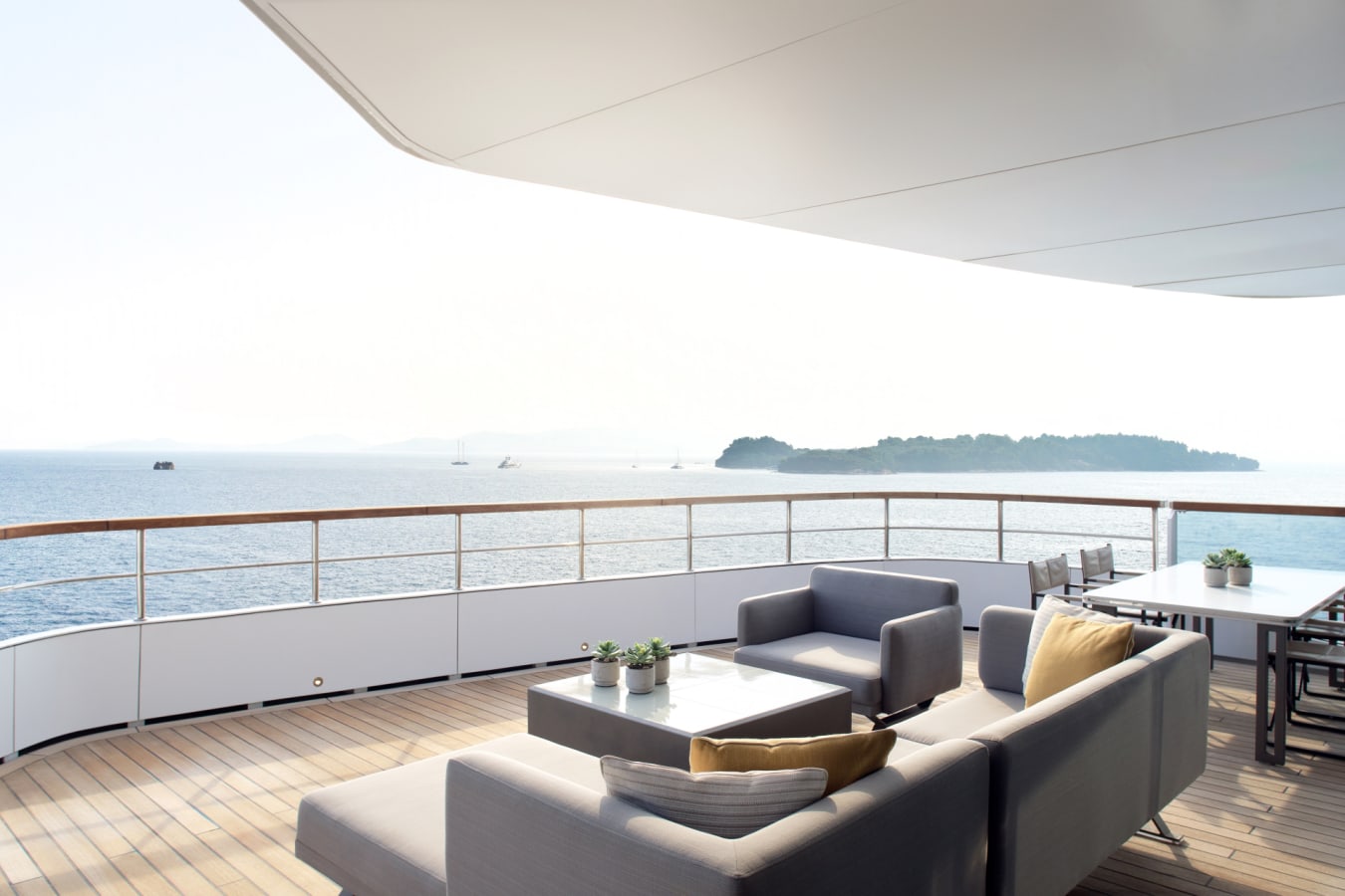 The Owners Suite Deck Area