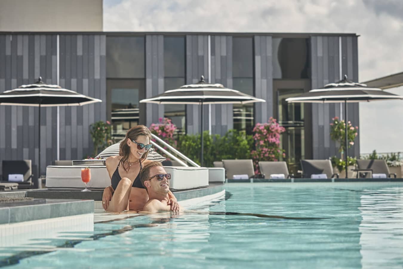 Roof Top Pool - Four Seasons New Orleans