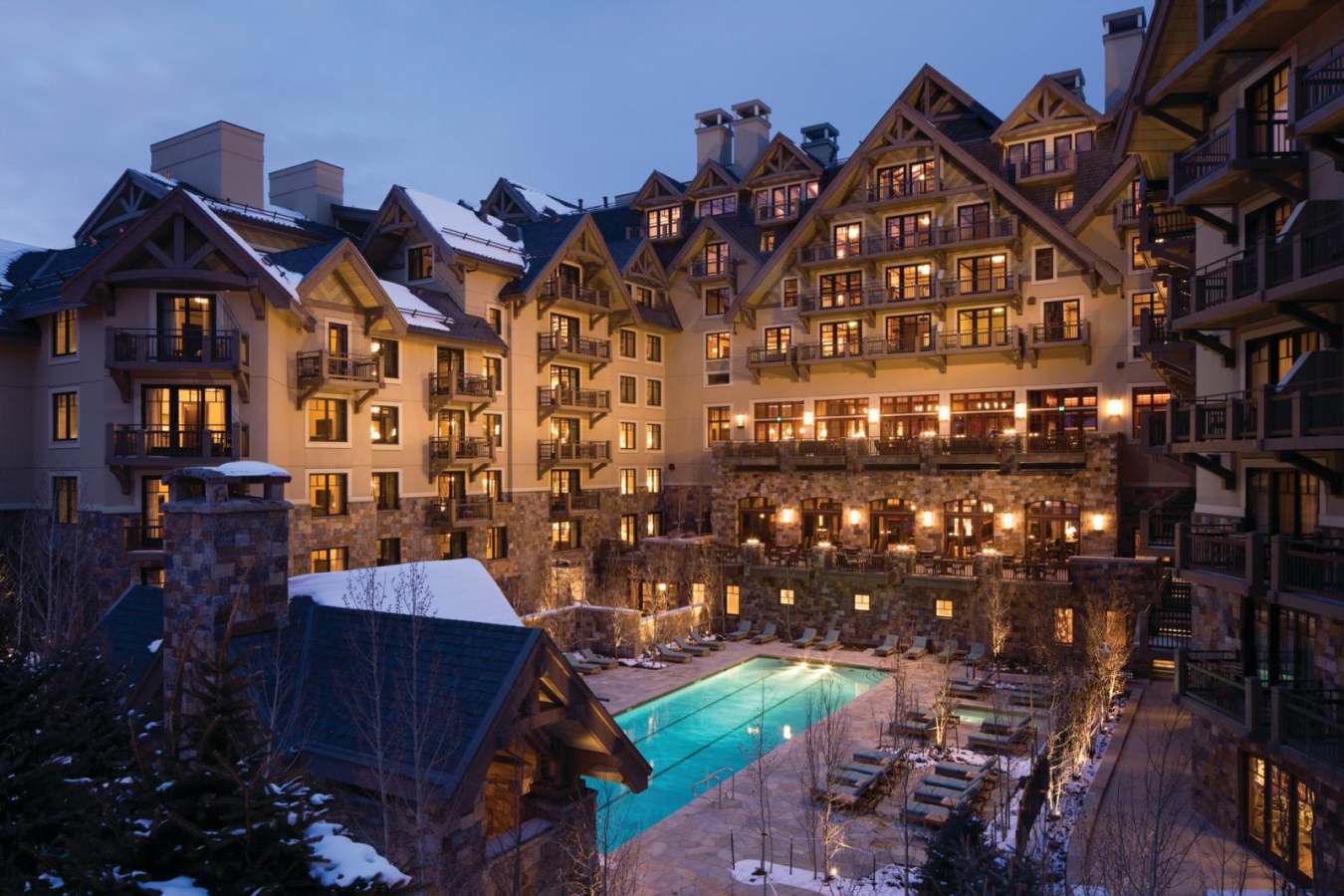 Outdoor pool - Four Seasons Vail
