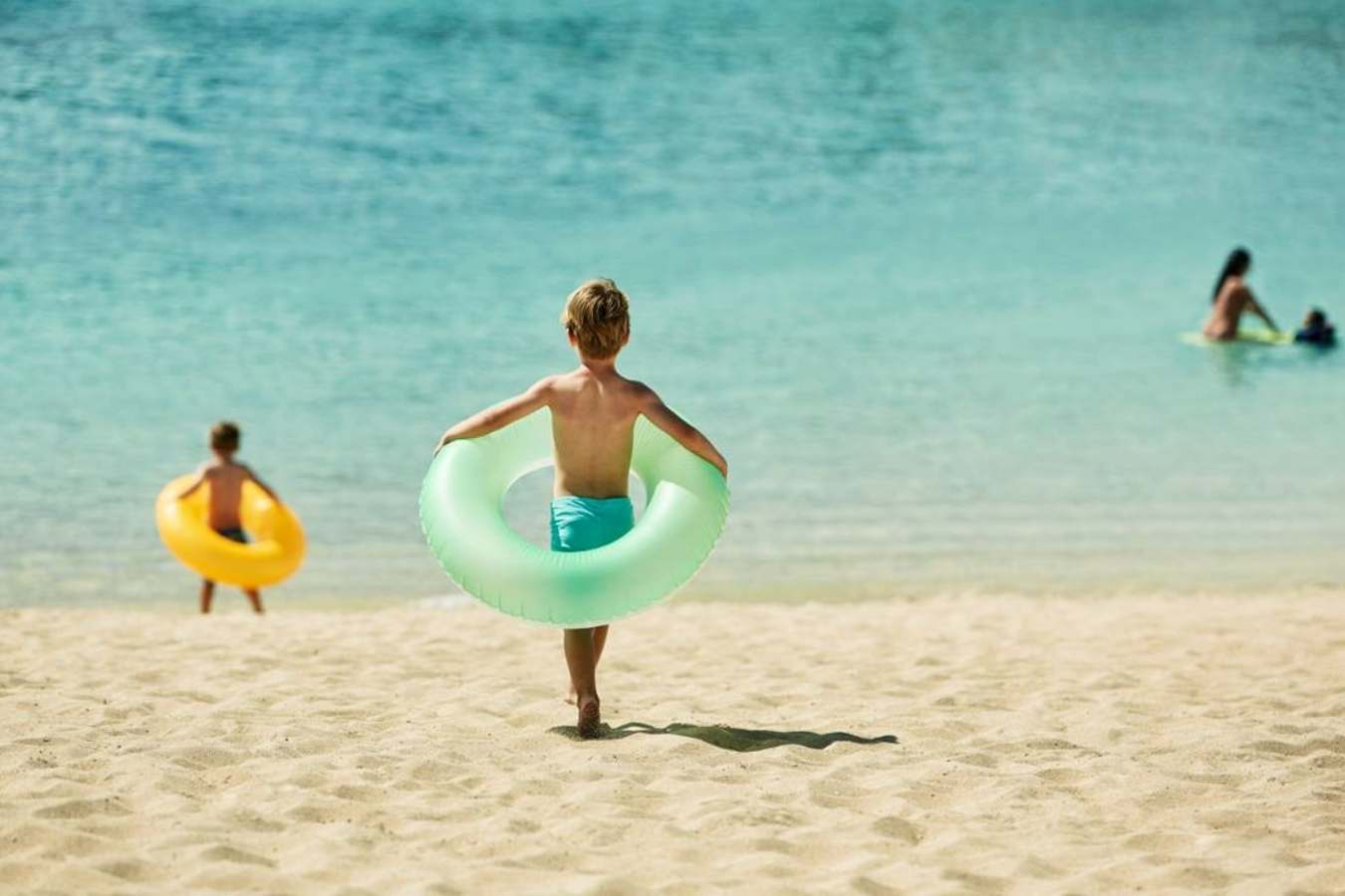 Family friendly beach - Four Seasons Resort at Ko Olina