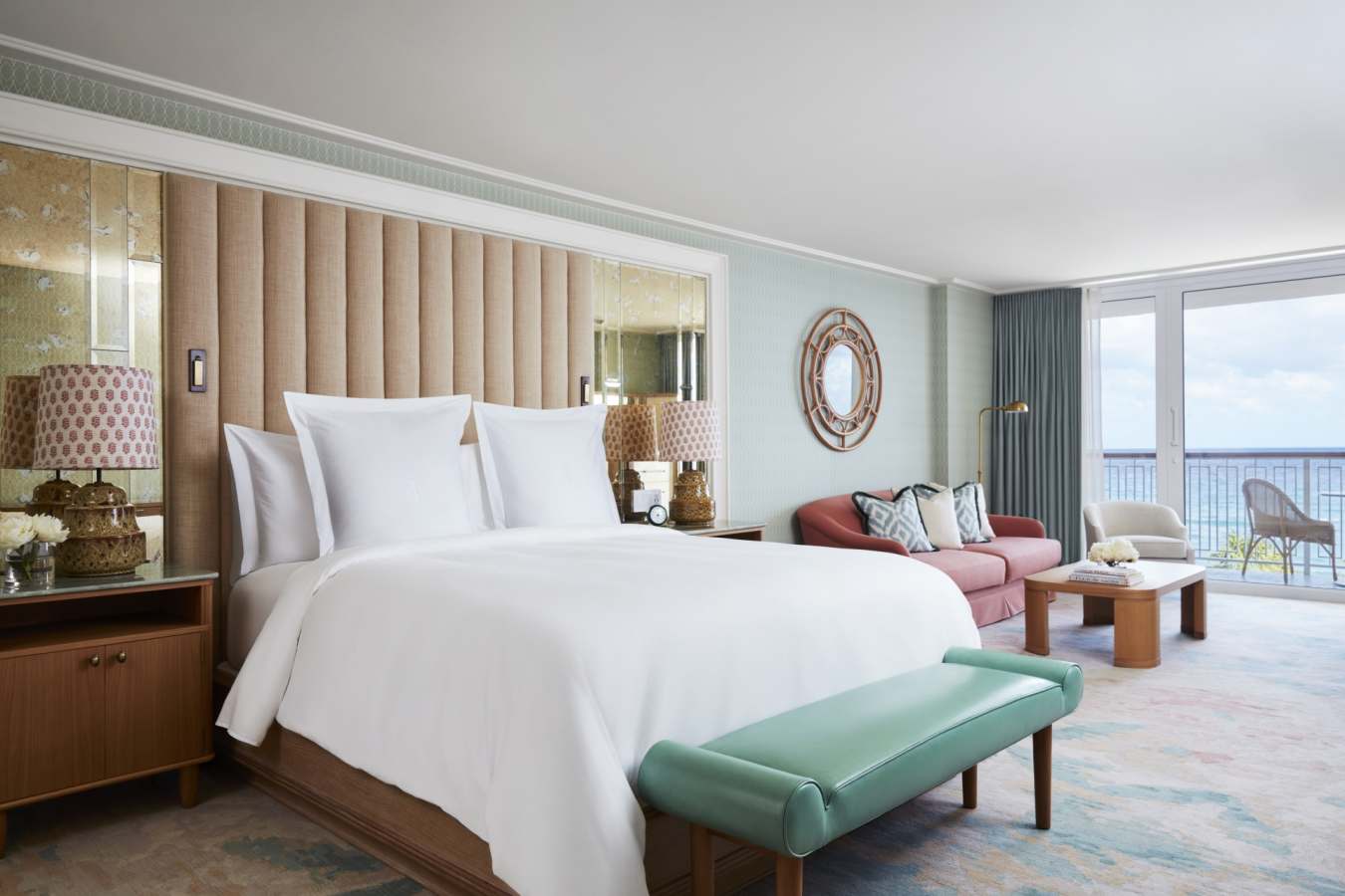 Four Seasons Resort Palm Beach Guestroom