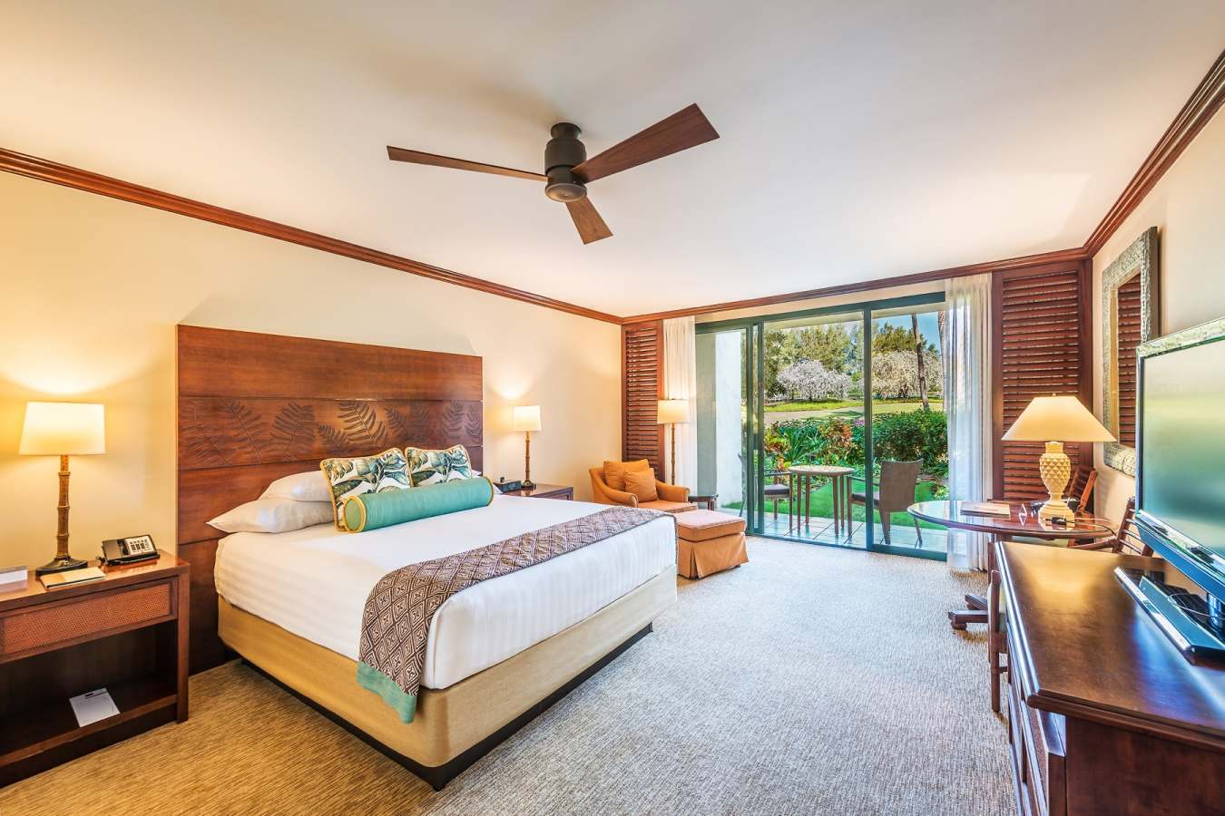 Standard King Room - Grand Hyatt Kauai Resort and Spa