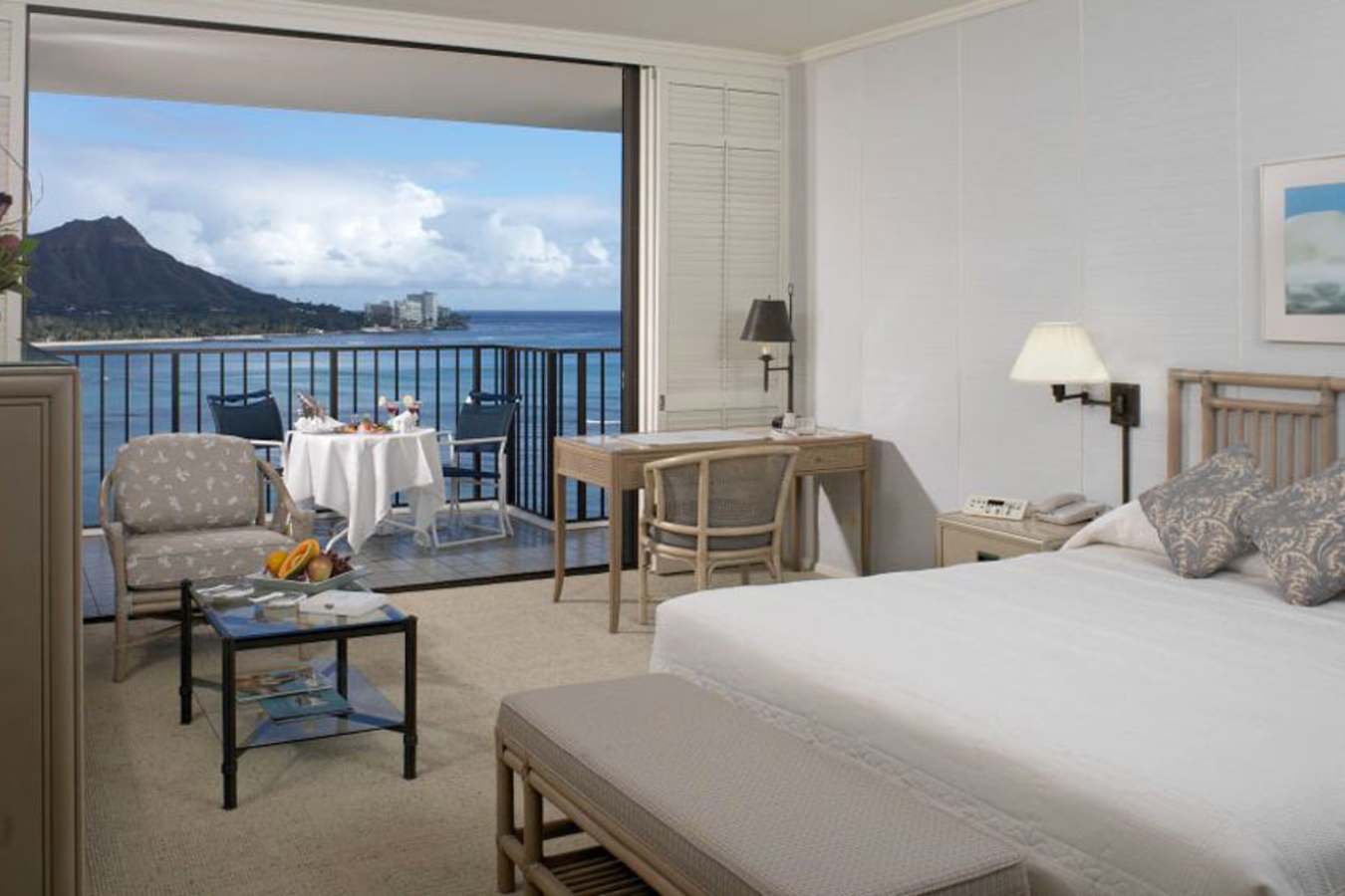 Ocean View King Room - Halekulani