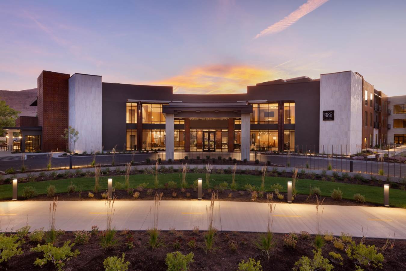 Hotel Exterior - Hoodoo Moab
