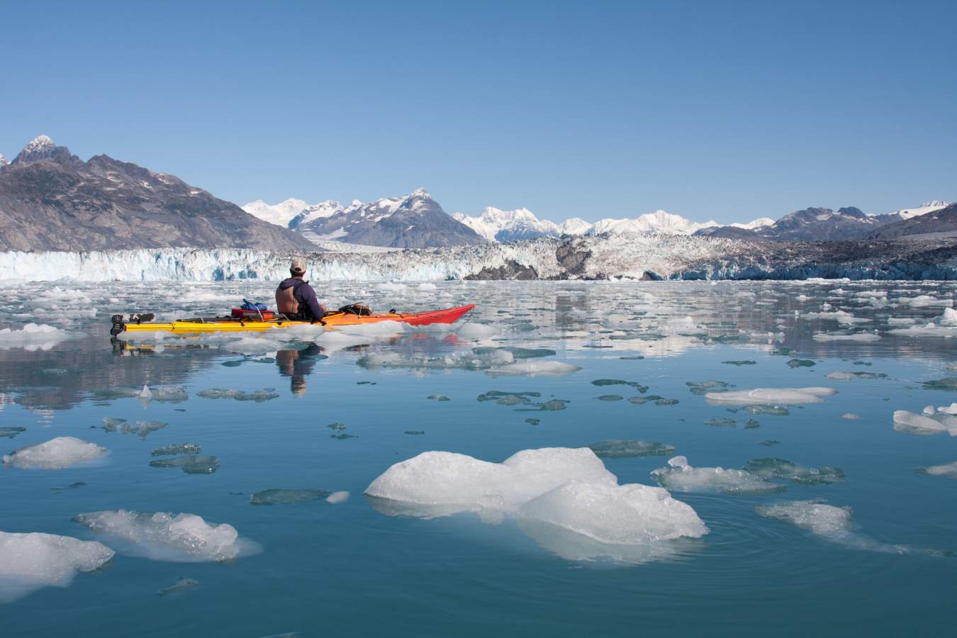 kayaking Prince William Sound - The Hotel Alyeska