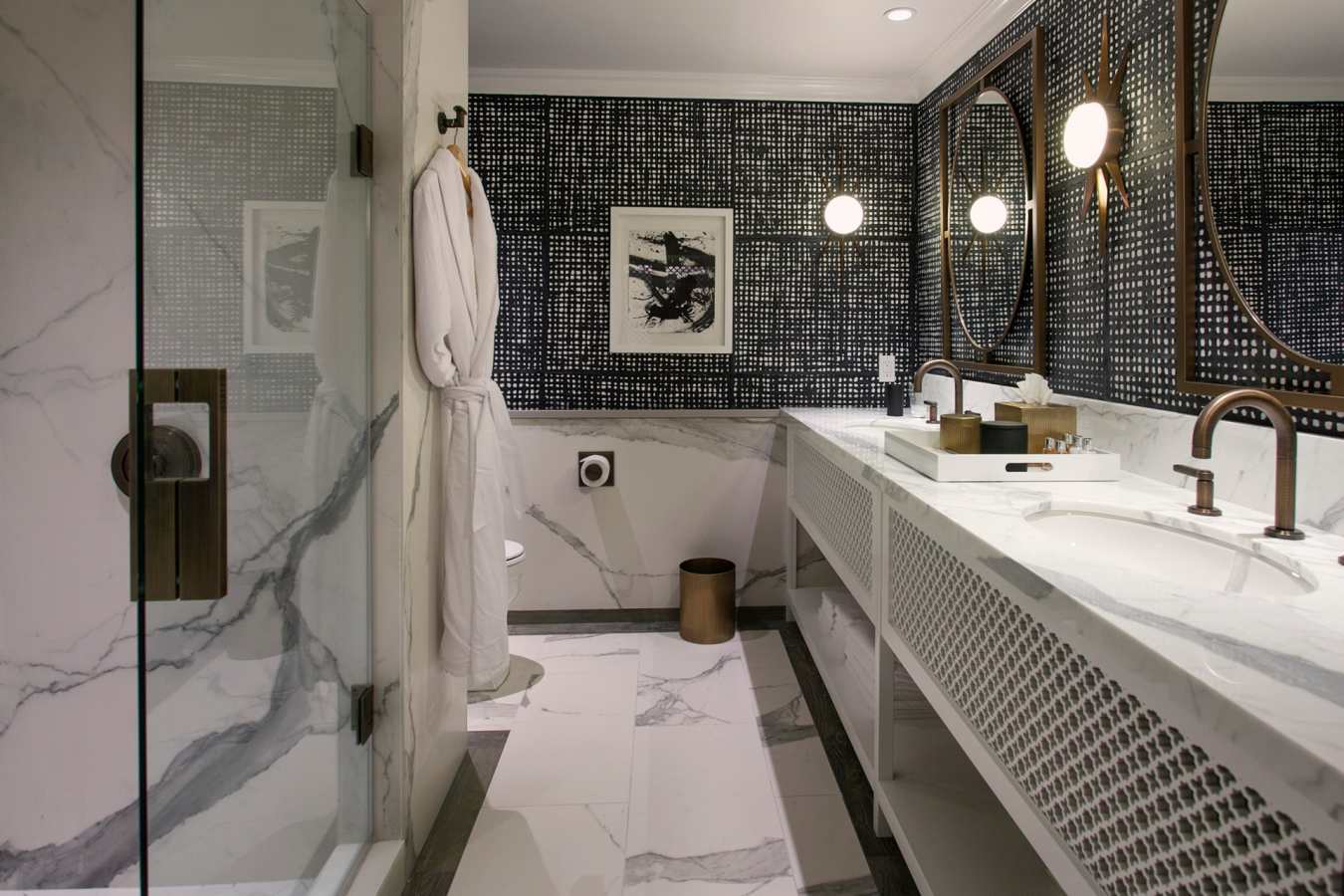 Suite Bathroom - Hotel Californian