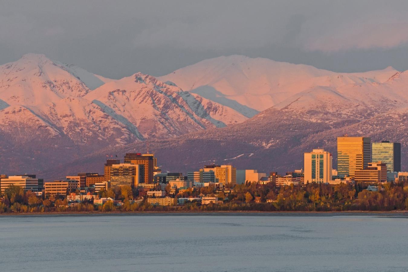 Anchorage - Hotel Captain Cook