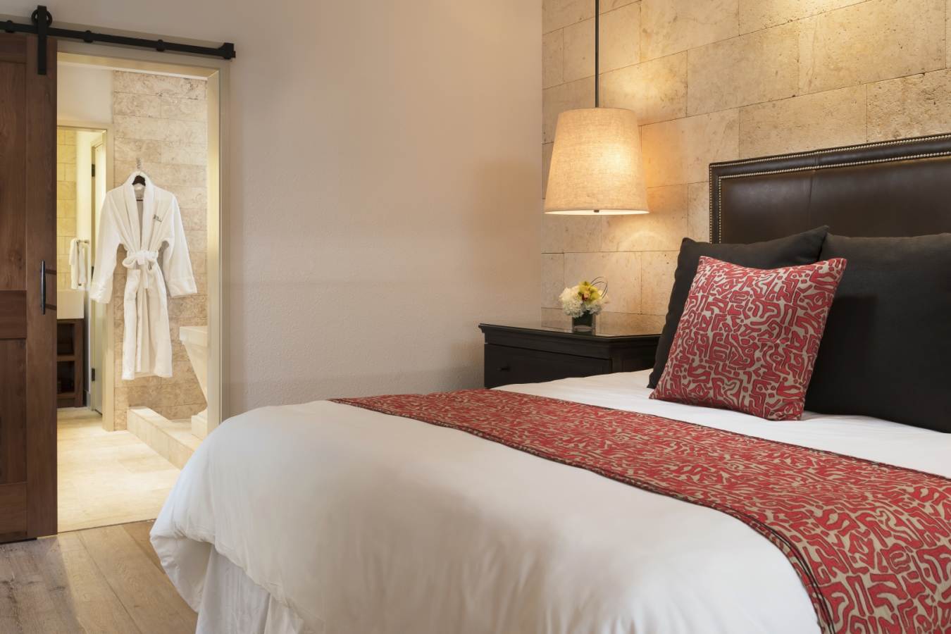 Hotel Wailea Suite Bedroom