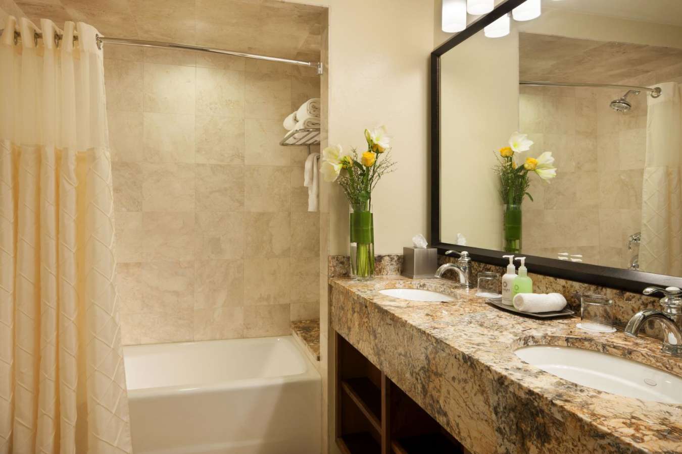 Bathroom - Limelight Aspen