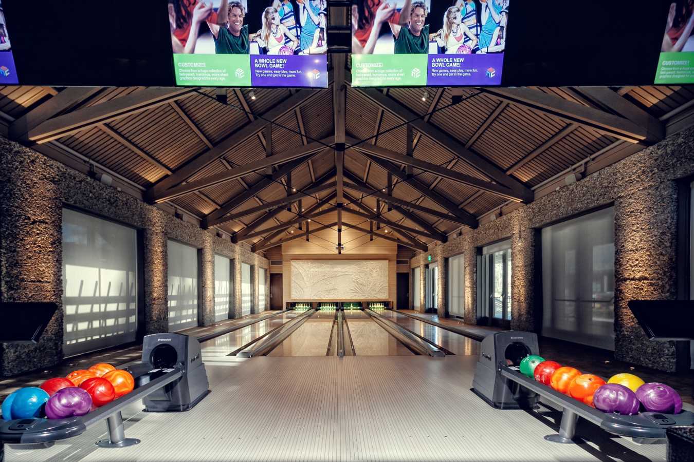 Bowling Alley at Moreland Village