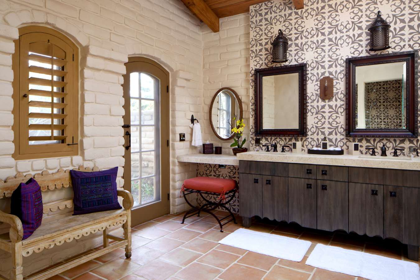 Haciendo Bathroom - Rancho Valencia