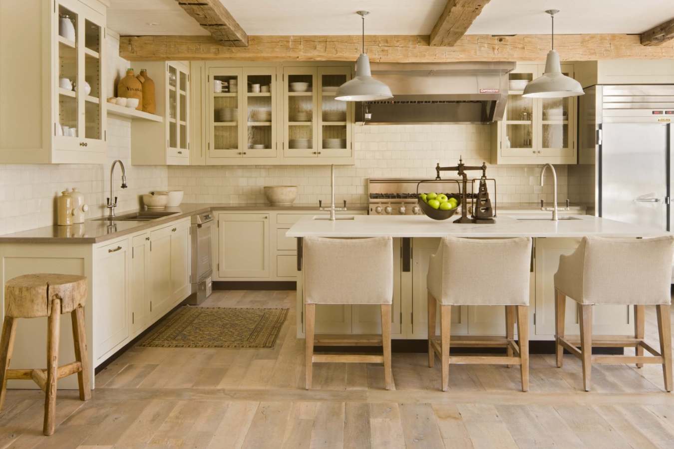 Kitchen - Scarp Ridge Lodge