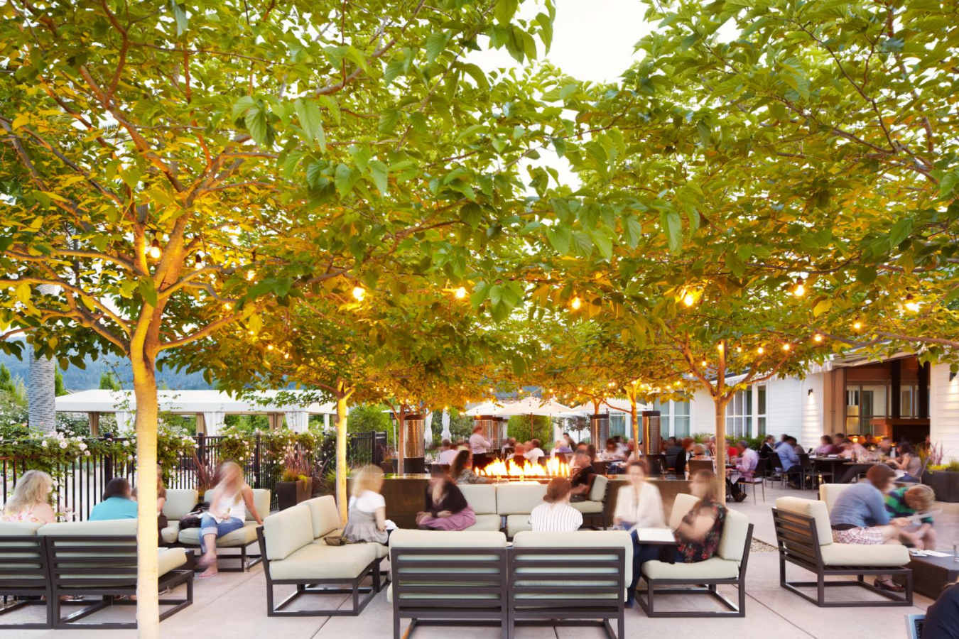 Solbar patio  - Solage Calistoga