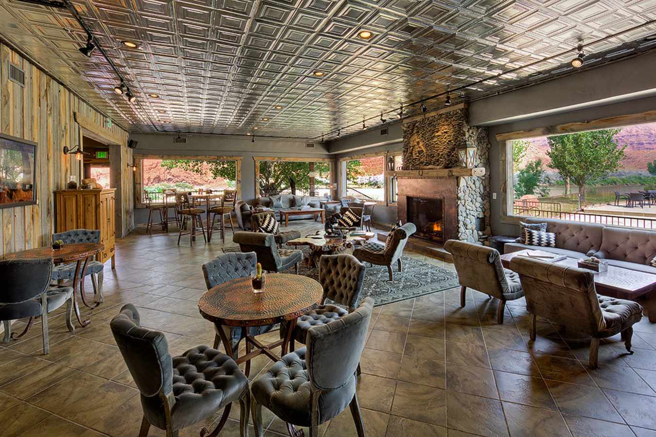 Epic Lounge - Sorrel River Ranch