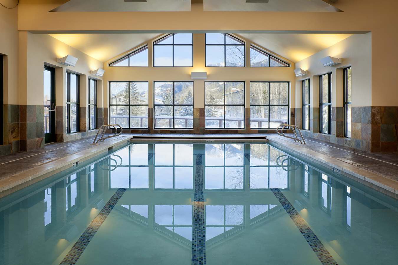 Indoor pool, Teton Mountain Lodge & Spa