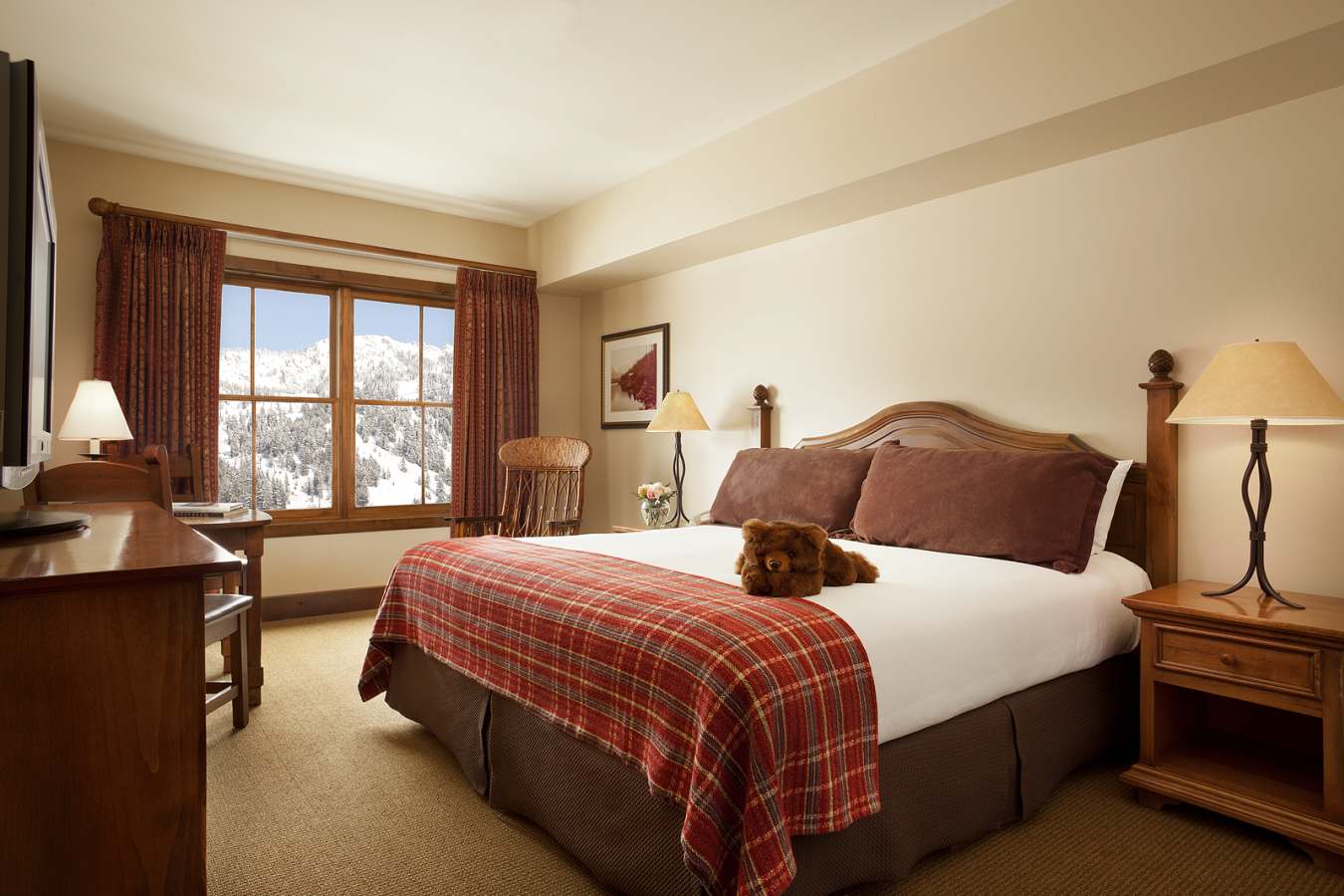 Lodge King, Teton Mountain Lodge & Spa