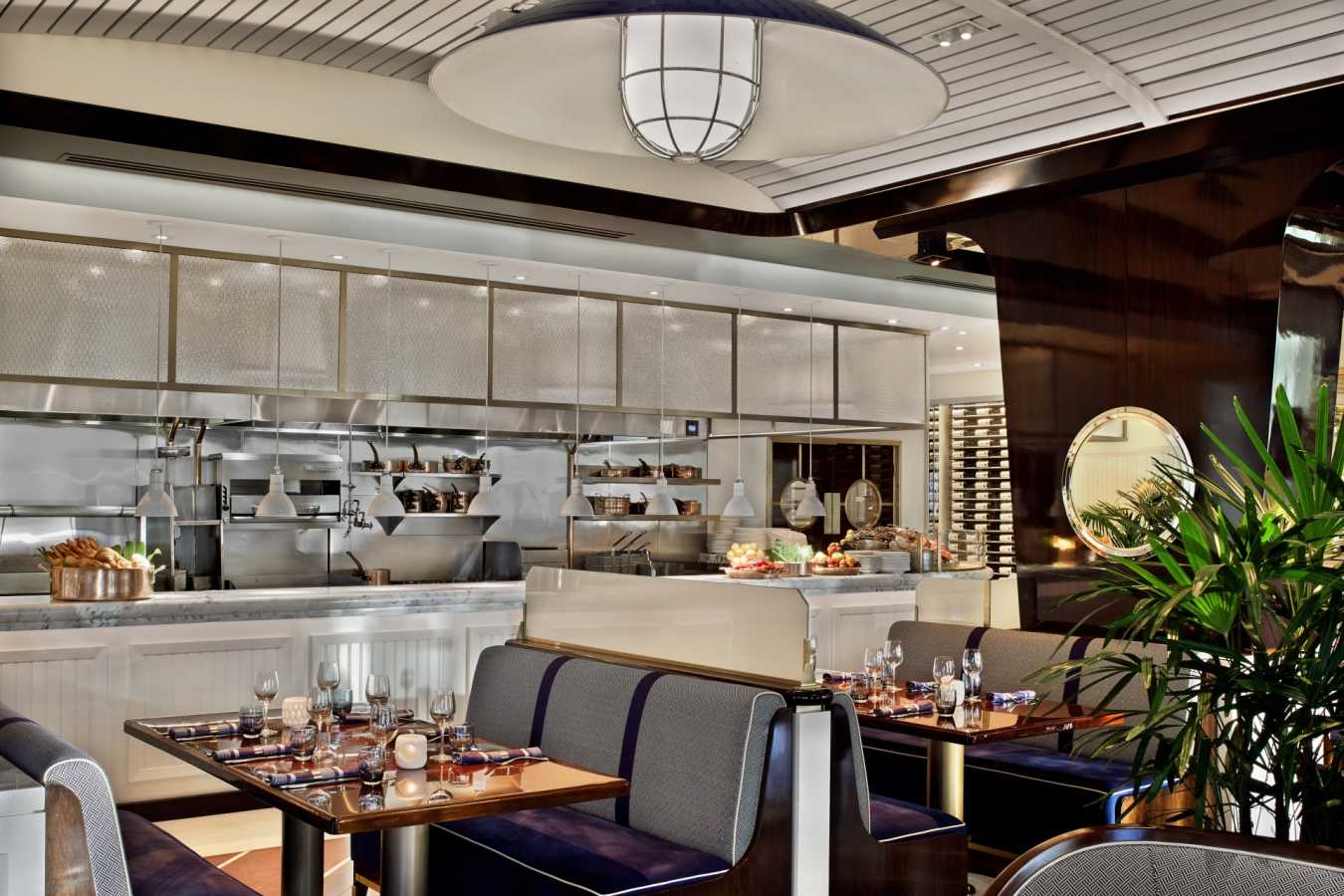 Seafood Bar - The Breakers Palm Beach