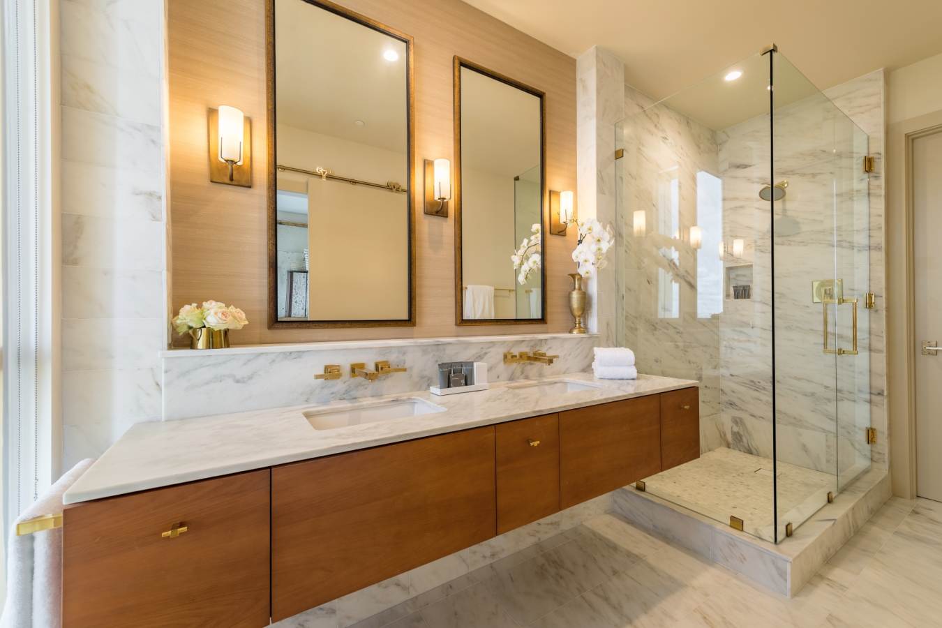 One Bedroom Suite - The Dewberry