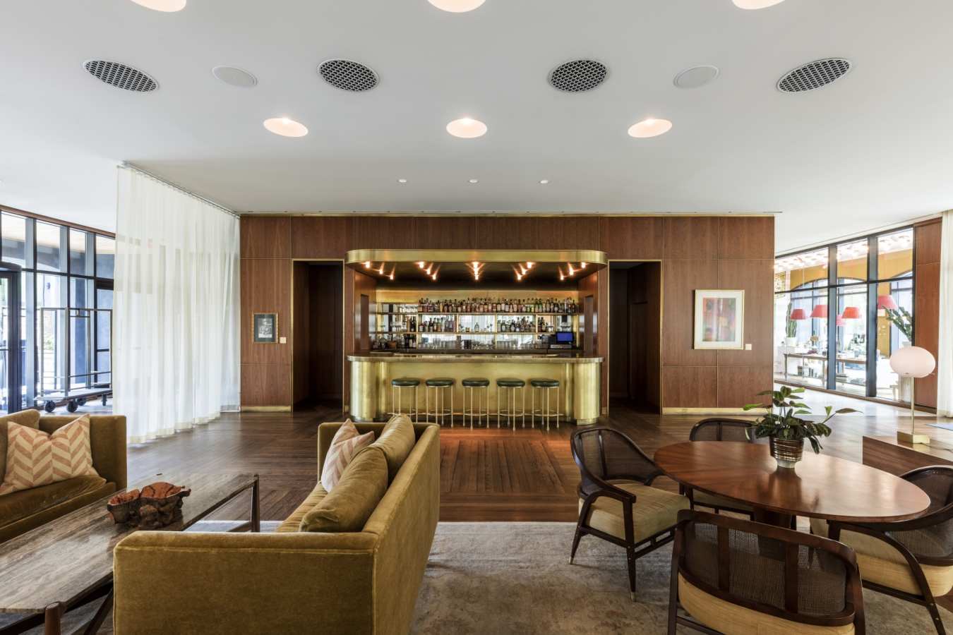 The Living Room - The Dewberry