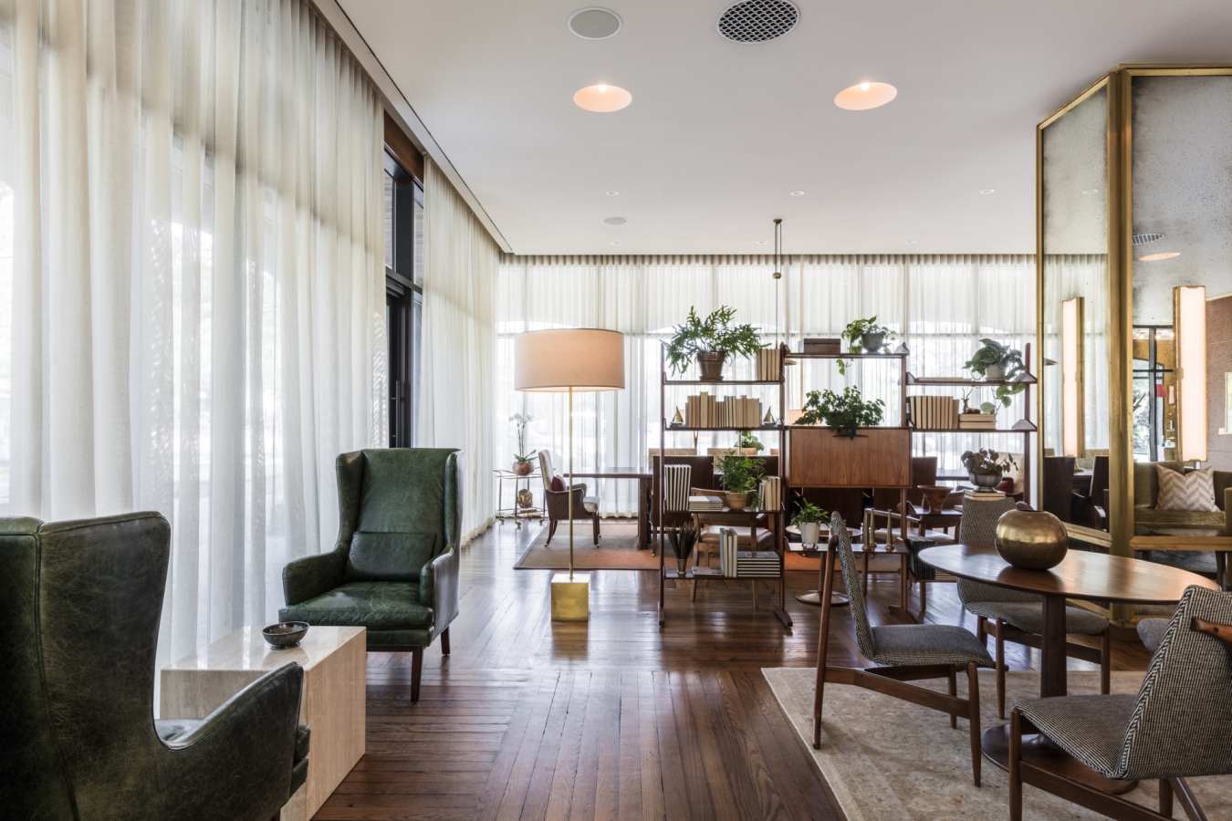 The Living Room - The Dewberry