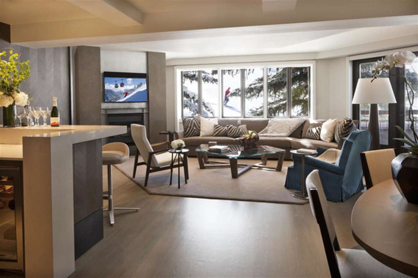 Suite - The Little Nell