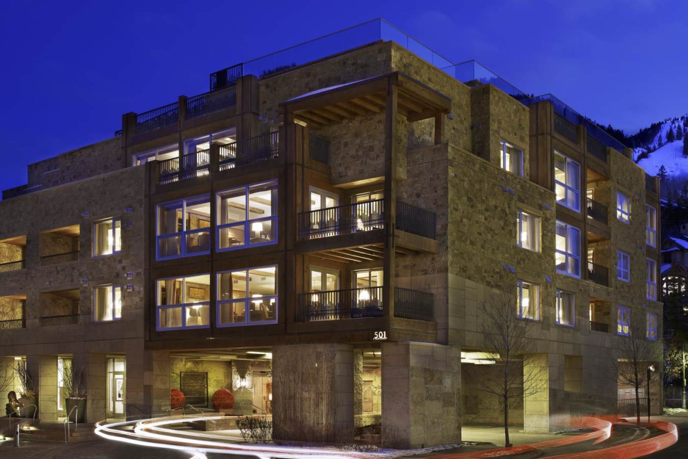 At night - The Little Nell