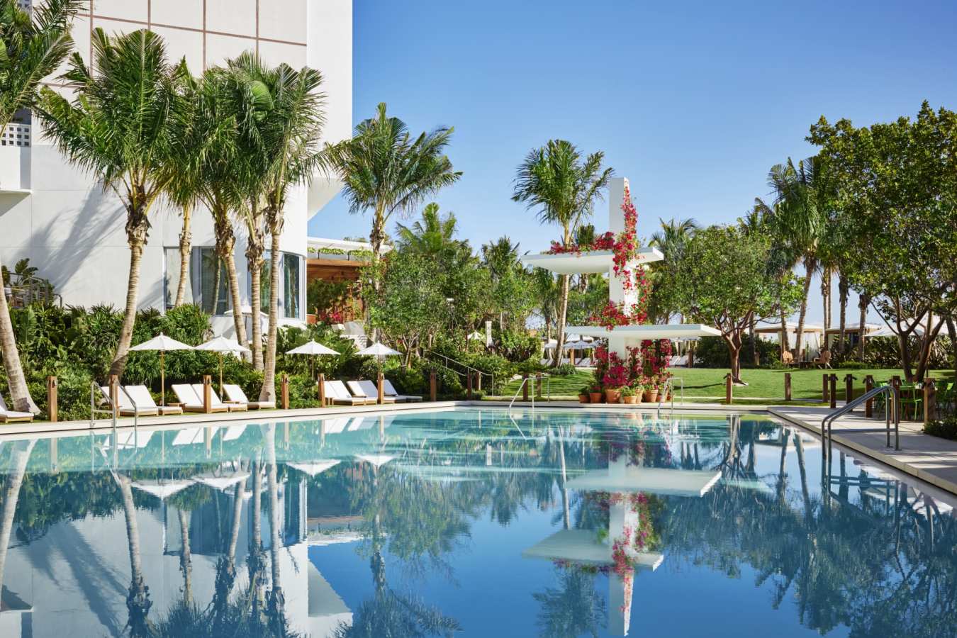 Pool - The Edition Miami Beach