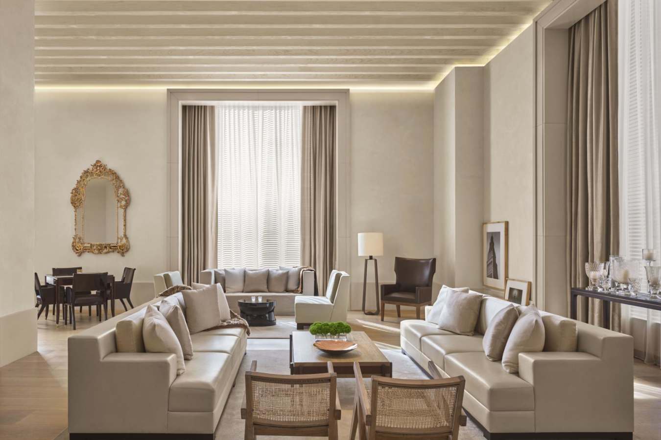 Lobby - The New York EDITION