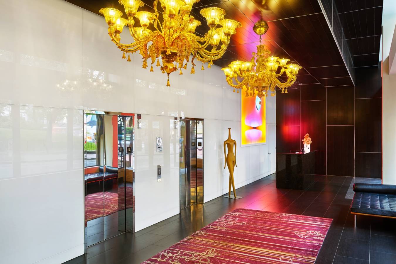 Street Level Lobby - The Nines 