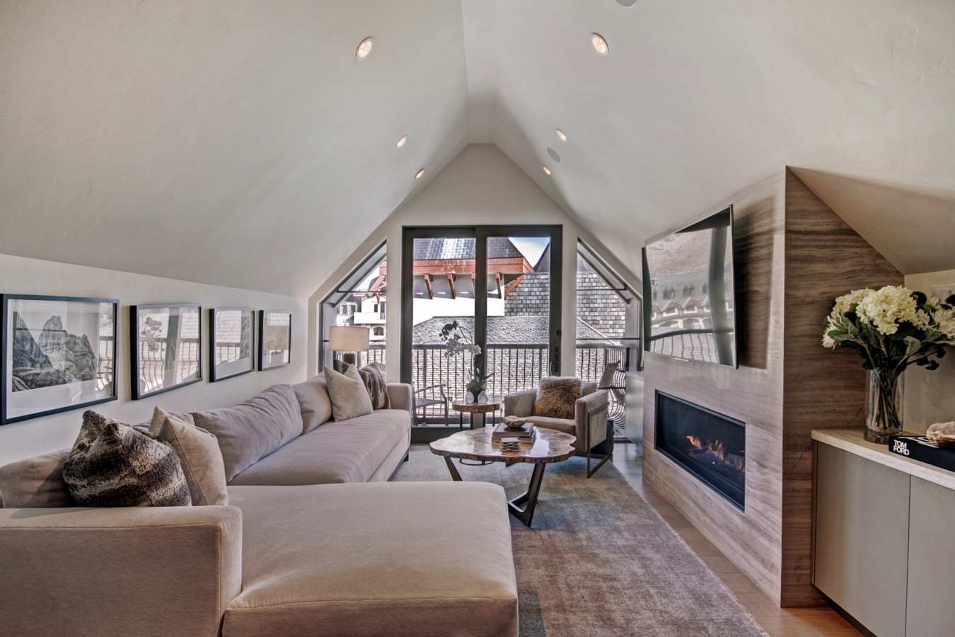 Residence - Living Room 