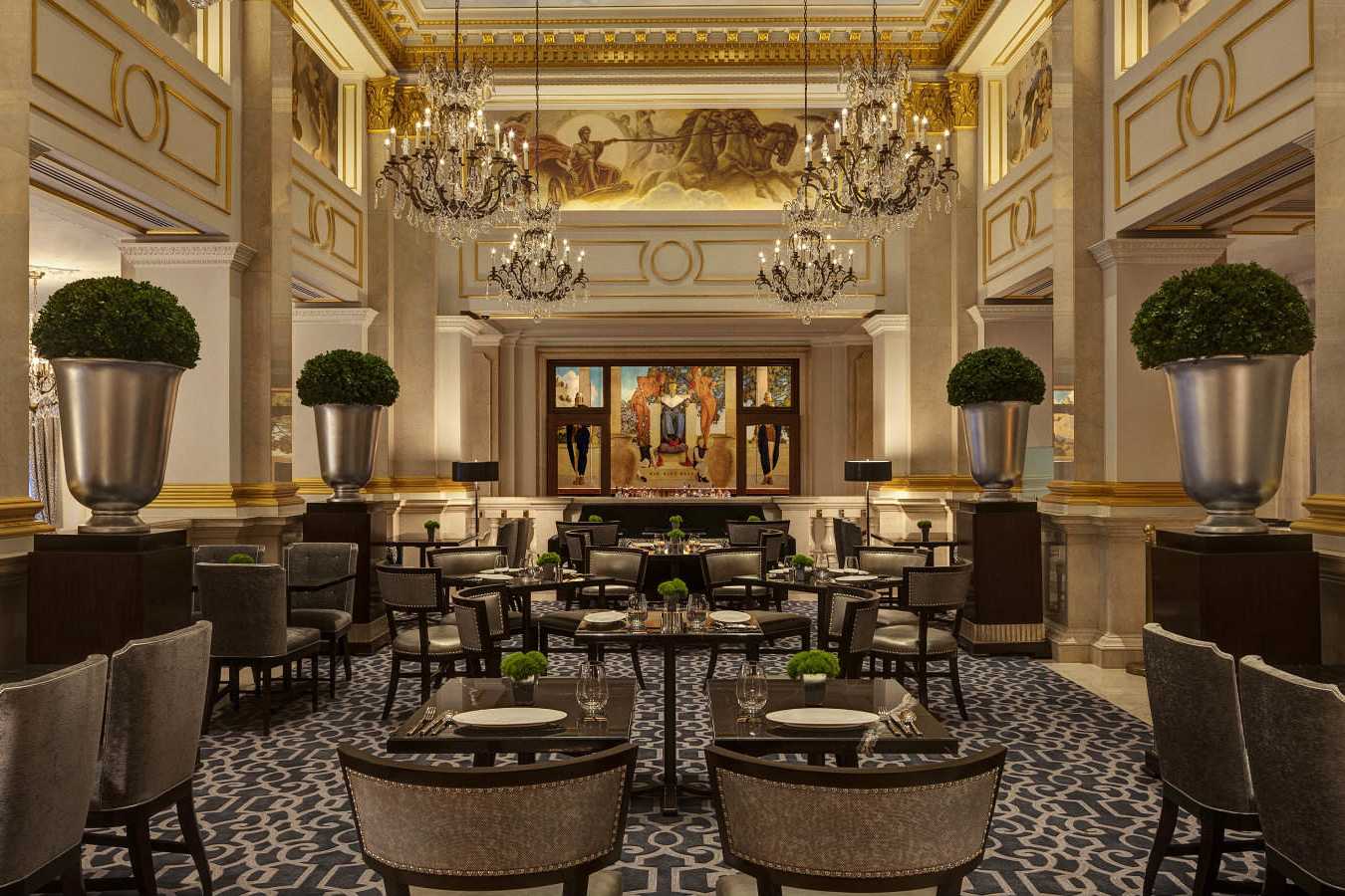 St Regis King Cole Bar Salon 