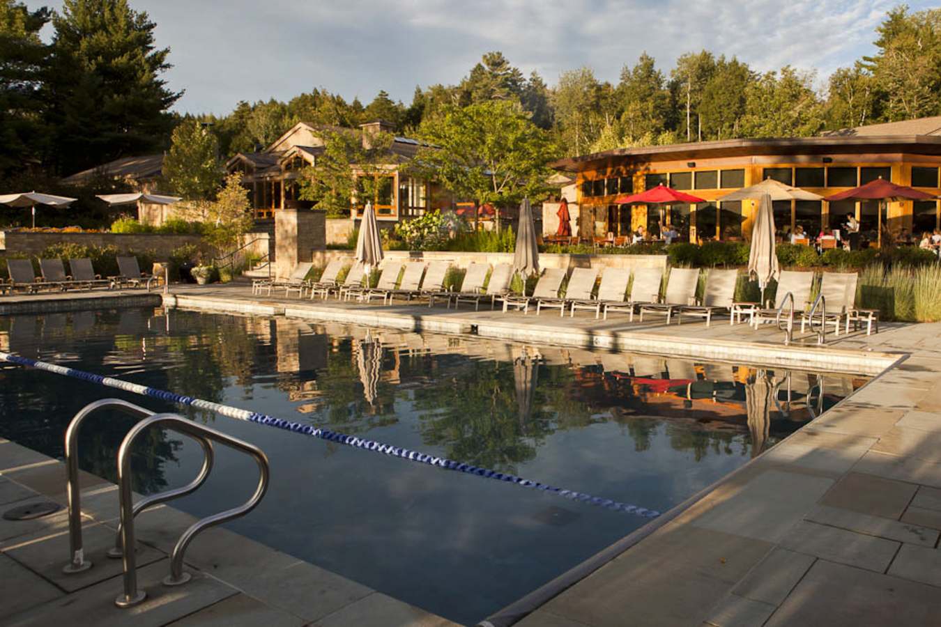 Outdoor pool  - Topnotch Resort & Spa