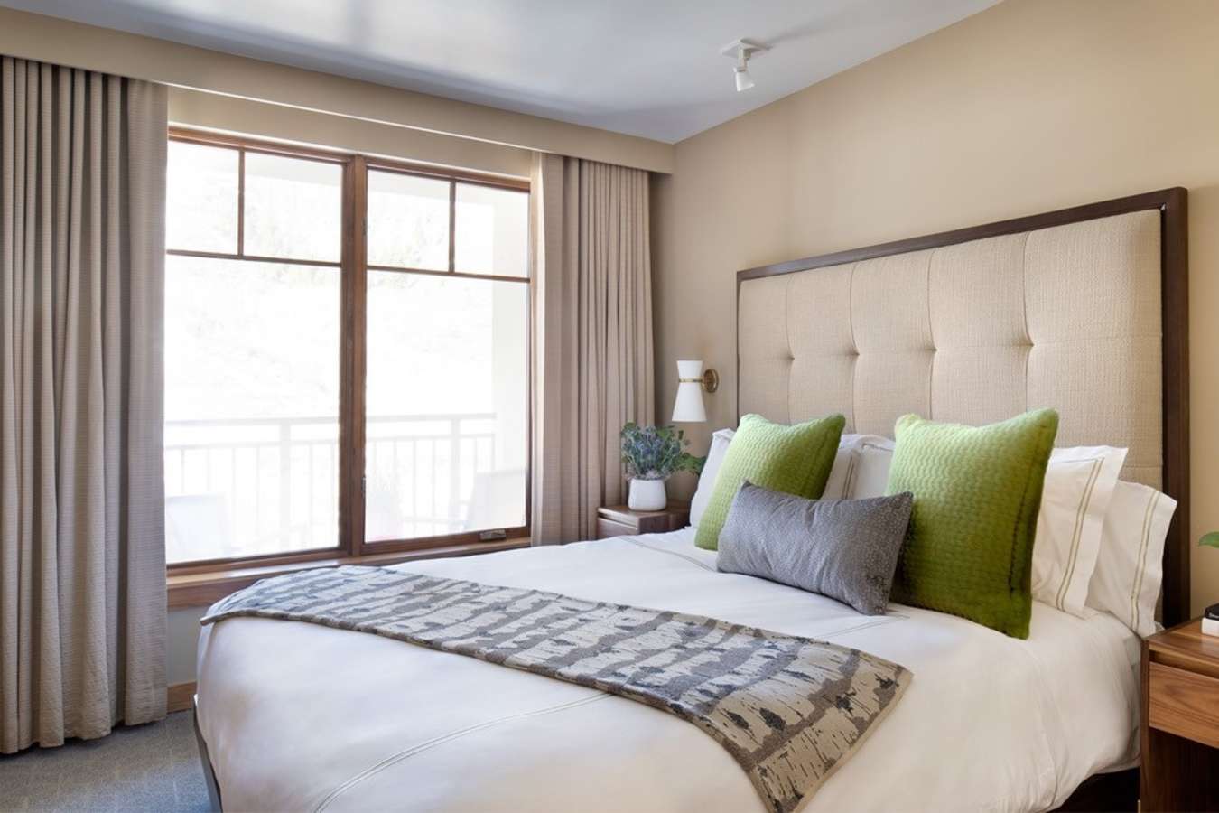  Master Bed 