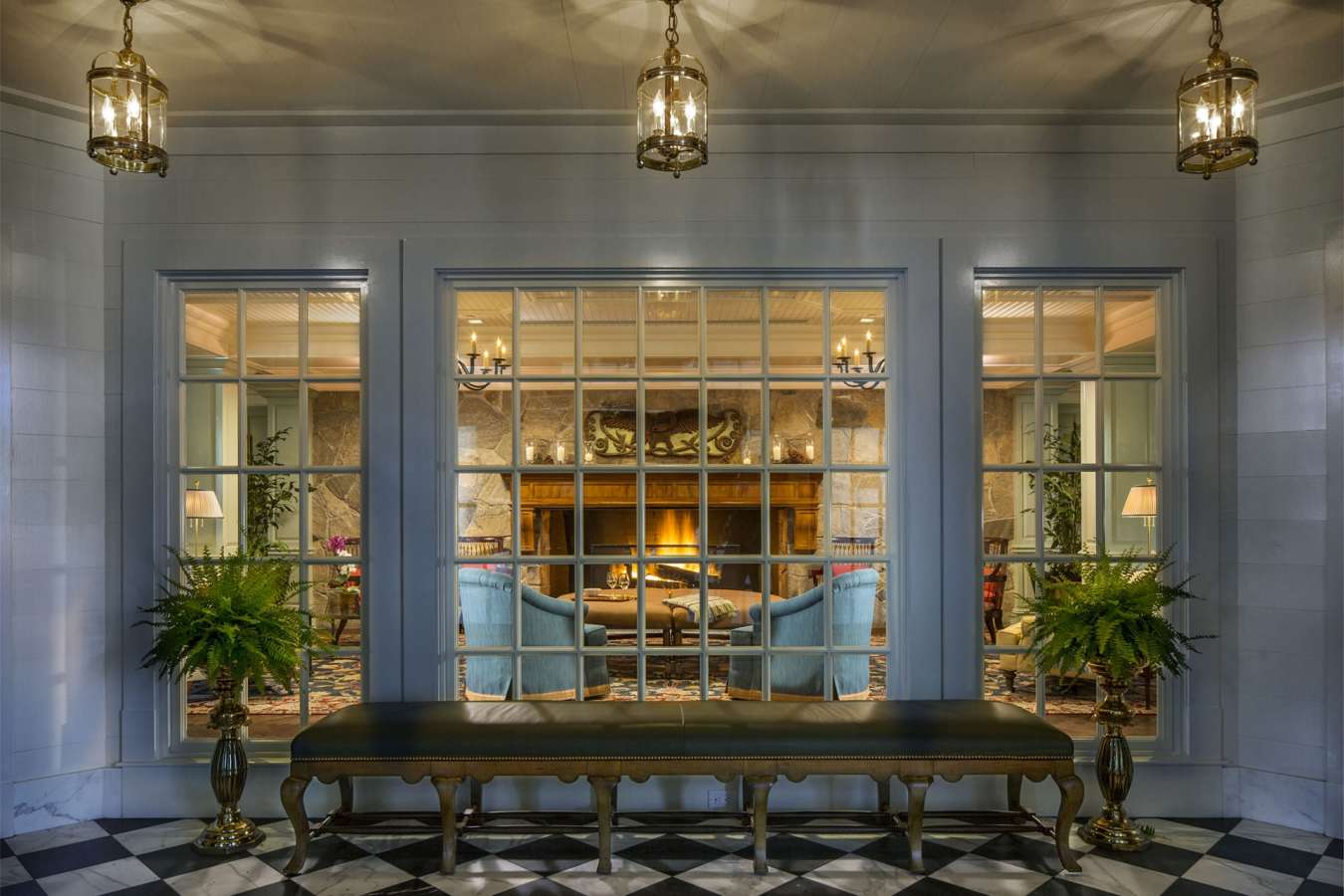 Lobby Vestibule - Woodstock Inn