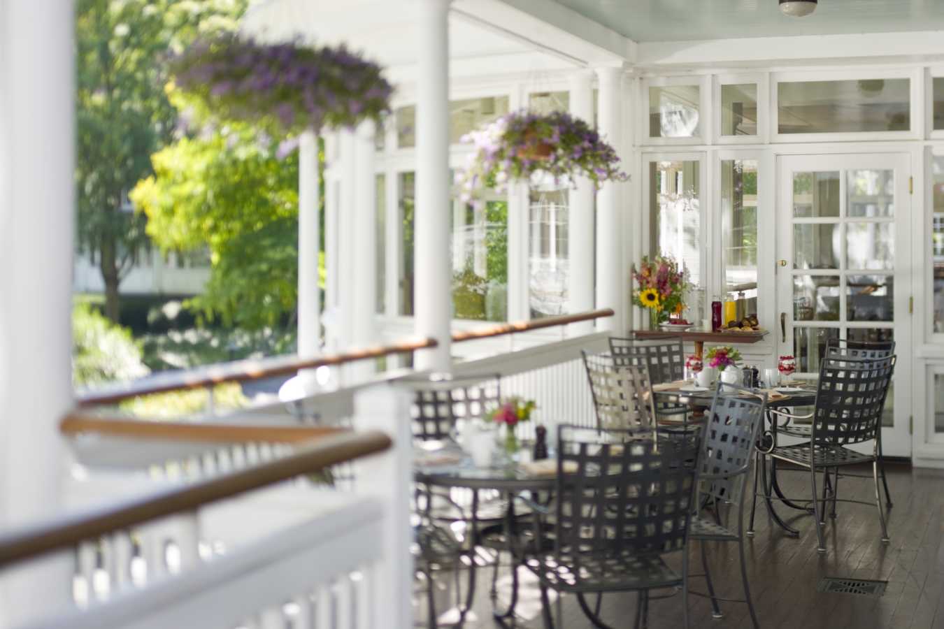 Red Rooster Restaurant - Woodstock Inn