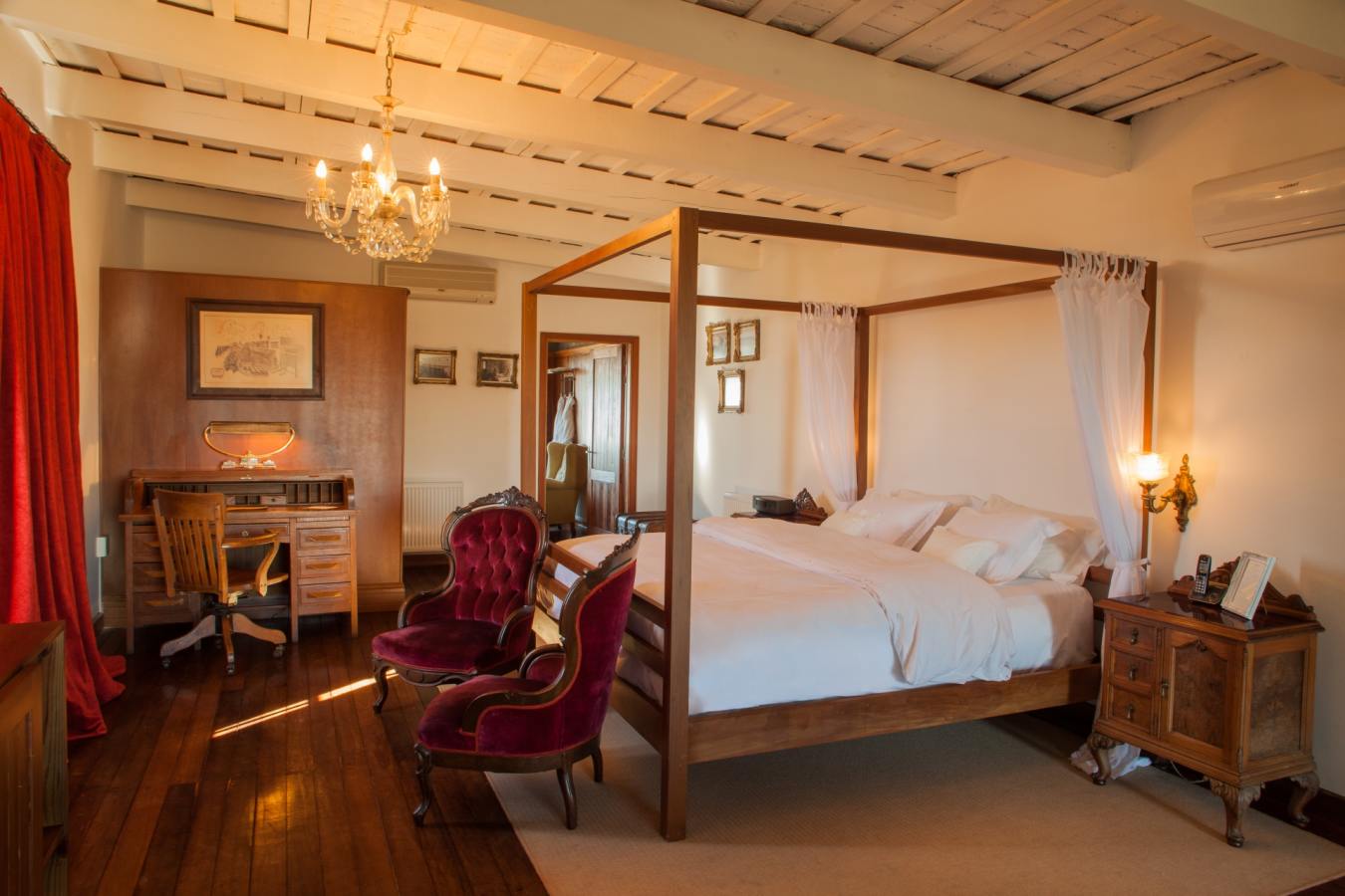 Rose guestroom - Finca Narbona
