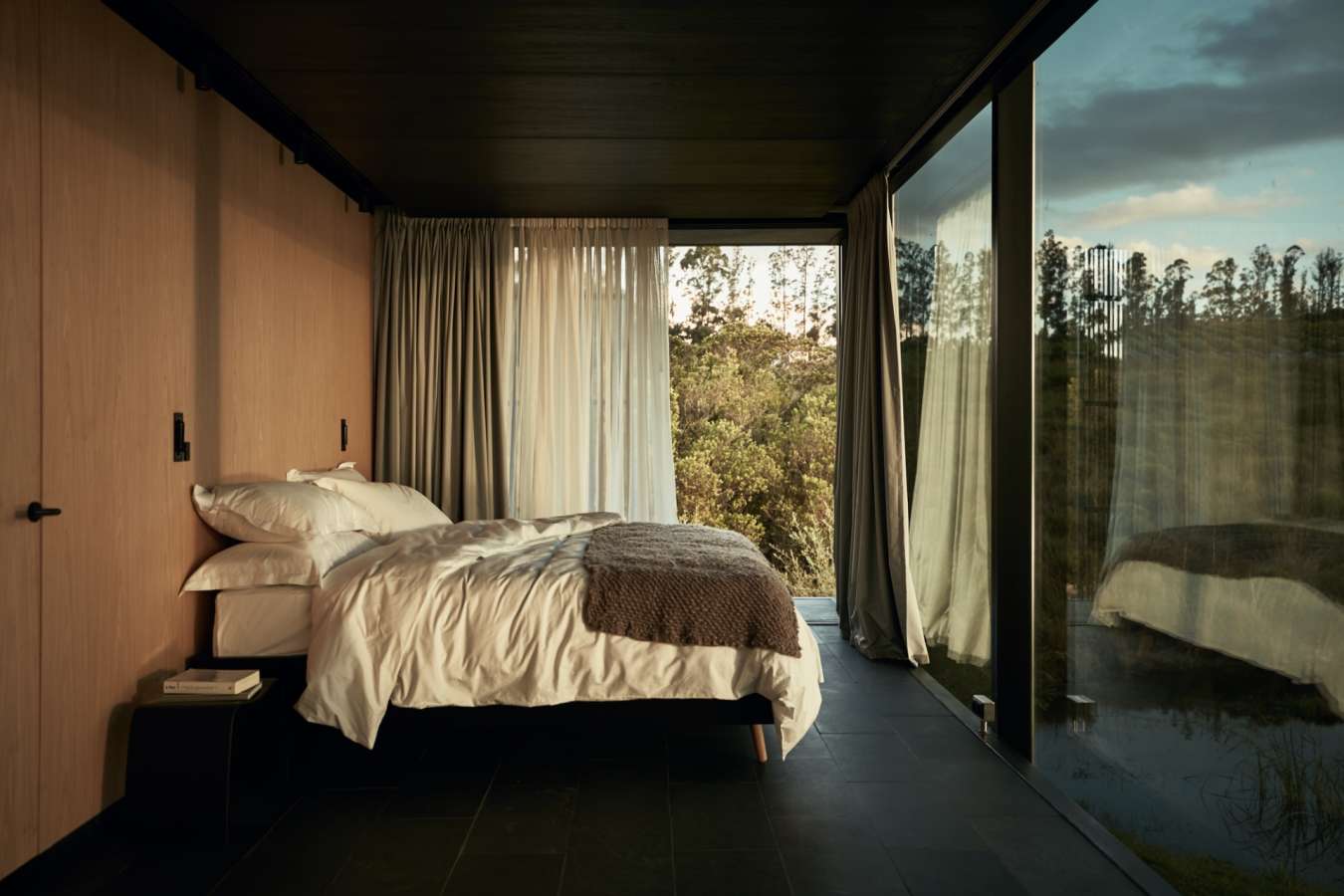 Cabin Bedroom - Sacromonte