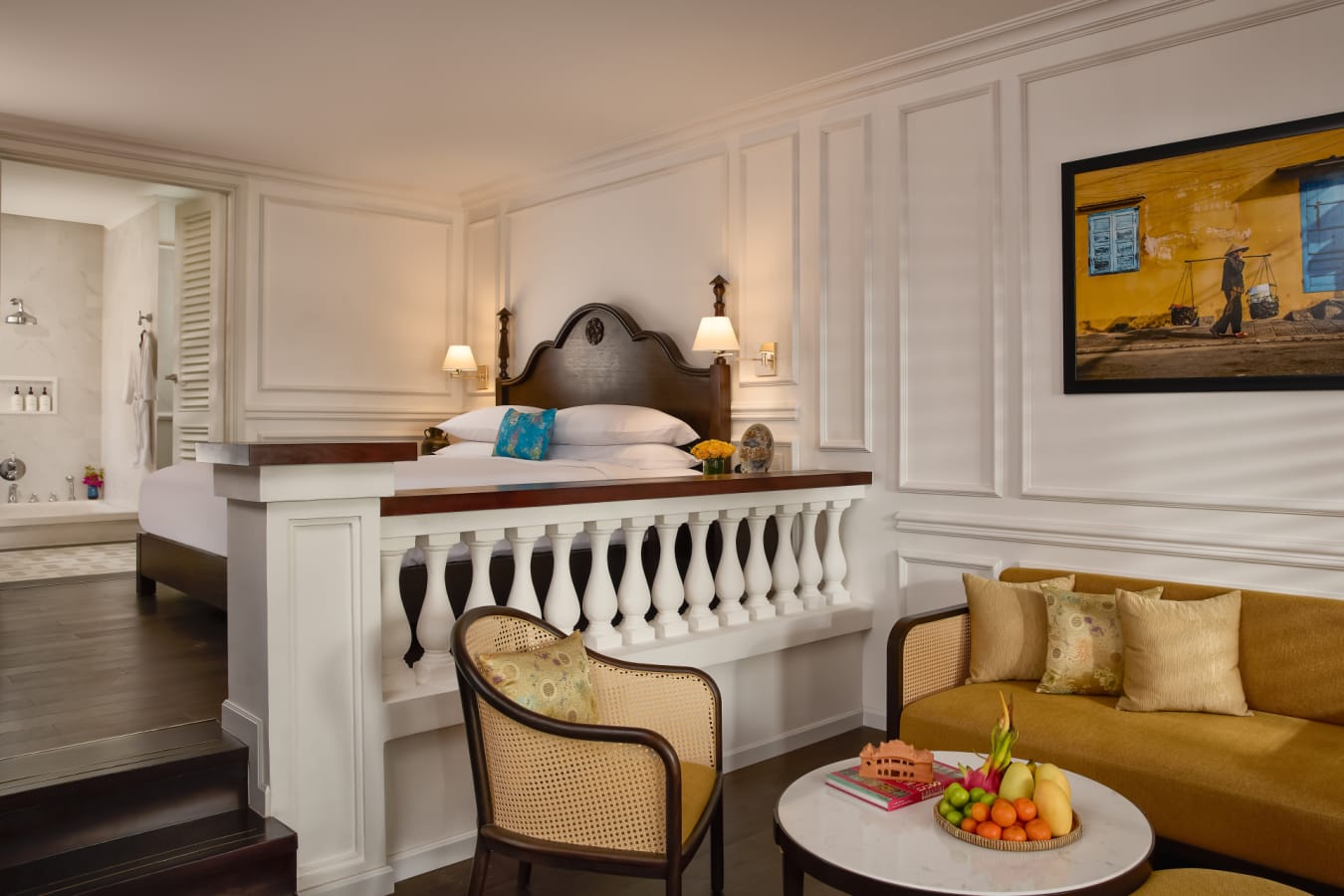 Premier River View Suite 