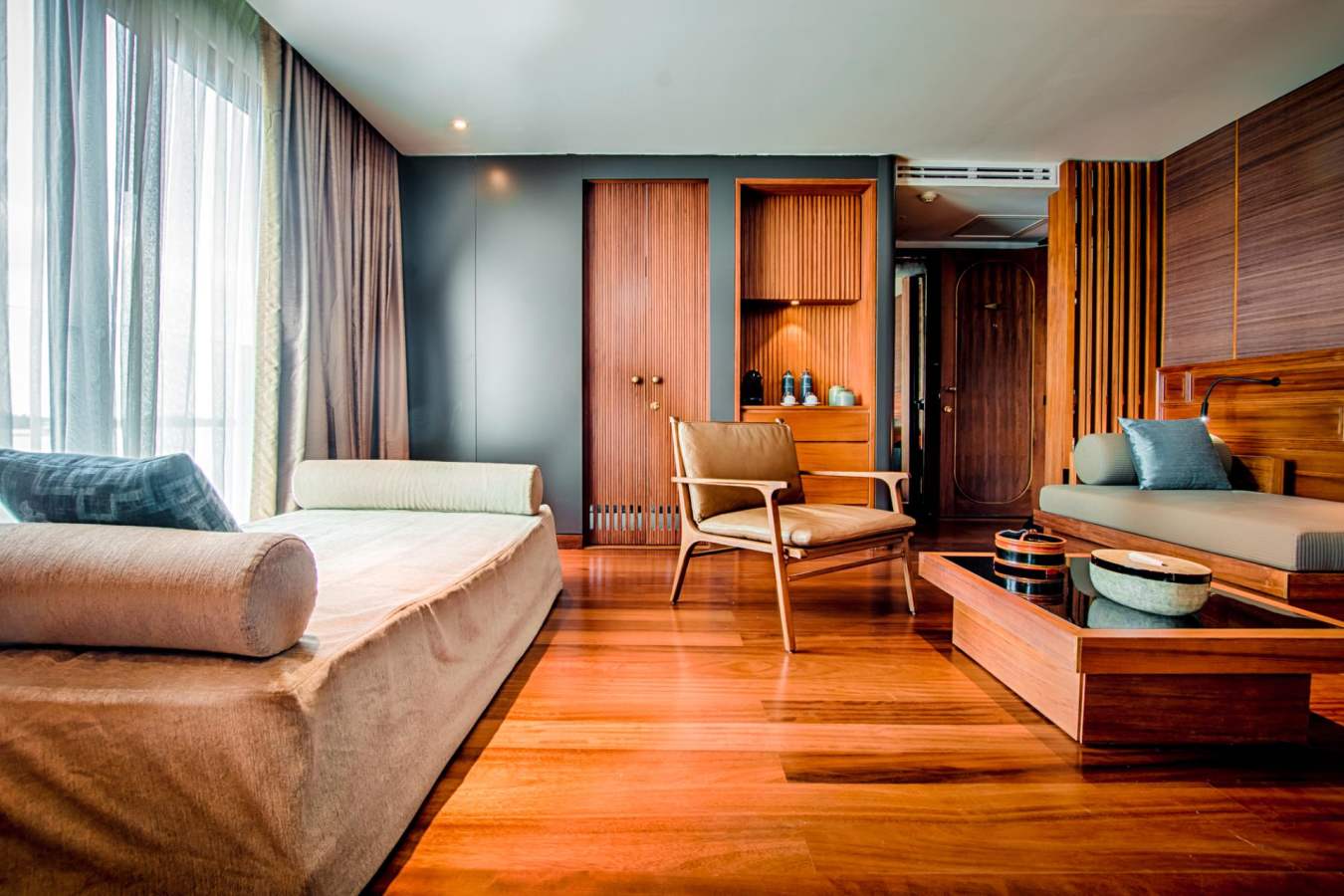 Interconnecting Suite - Aqua Mekong