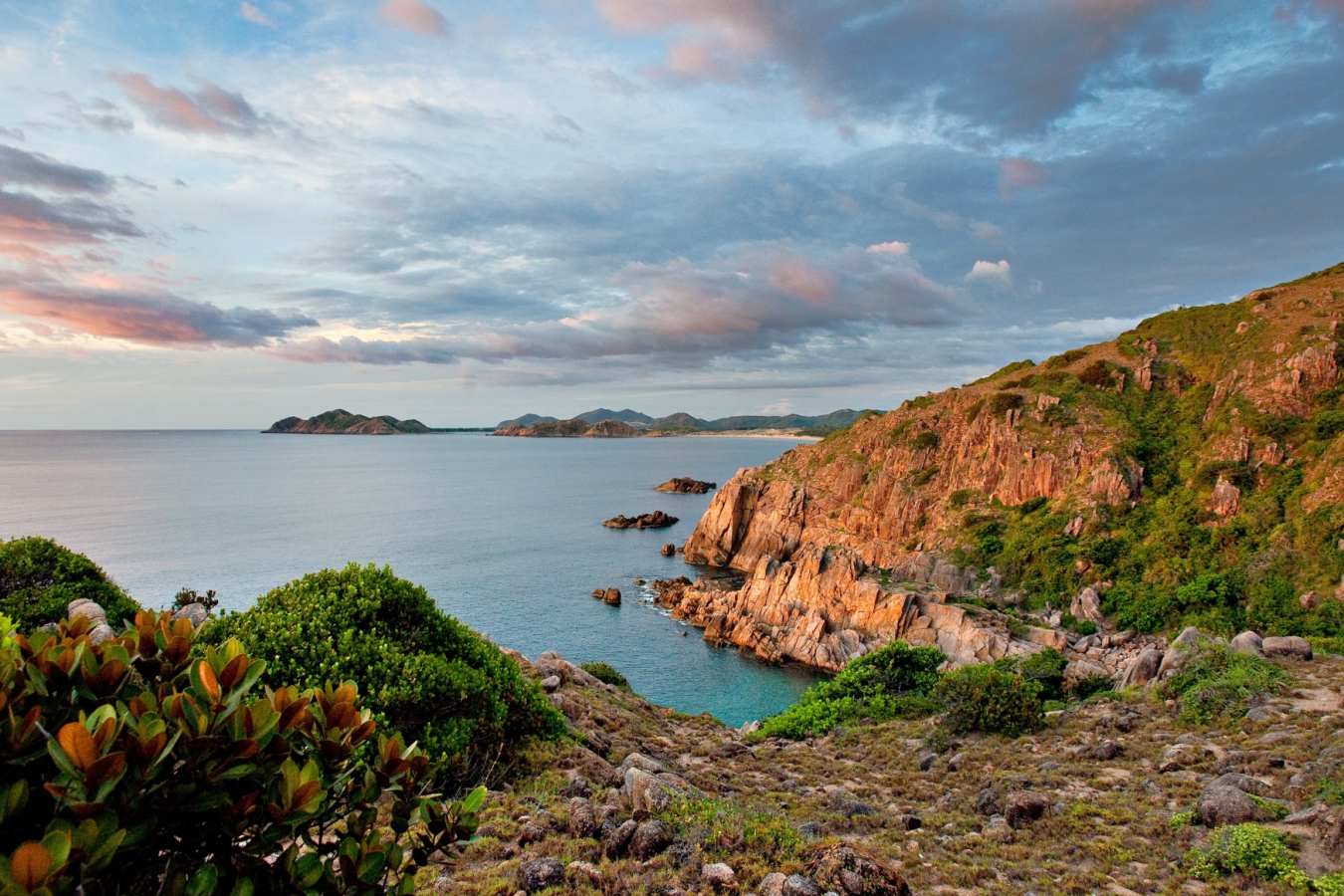 Bai San Ho - Coastal View