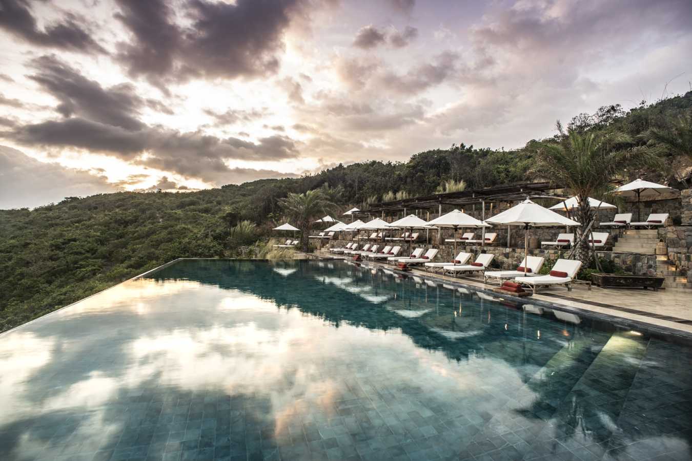 Bai San Ho - Swimming Pool