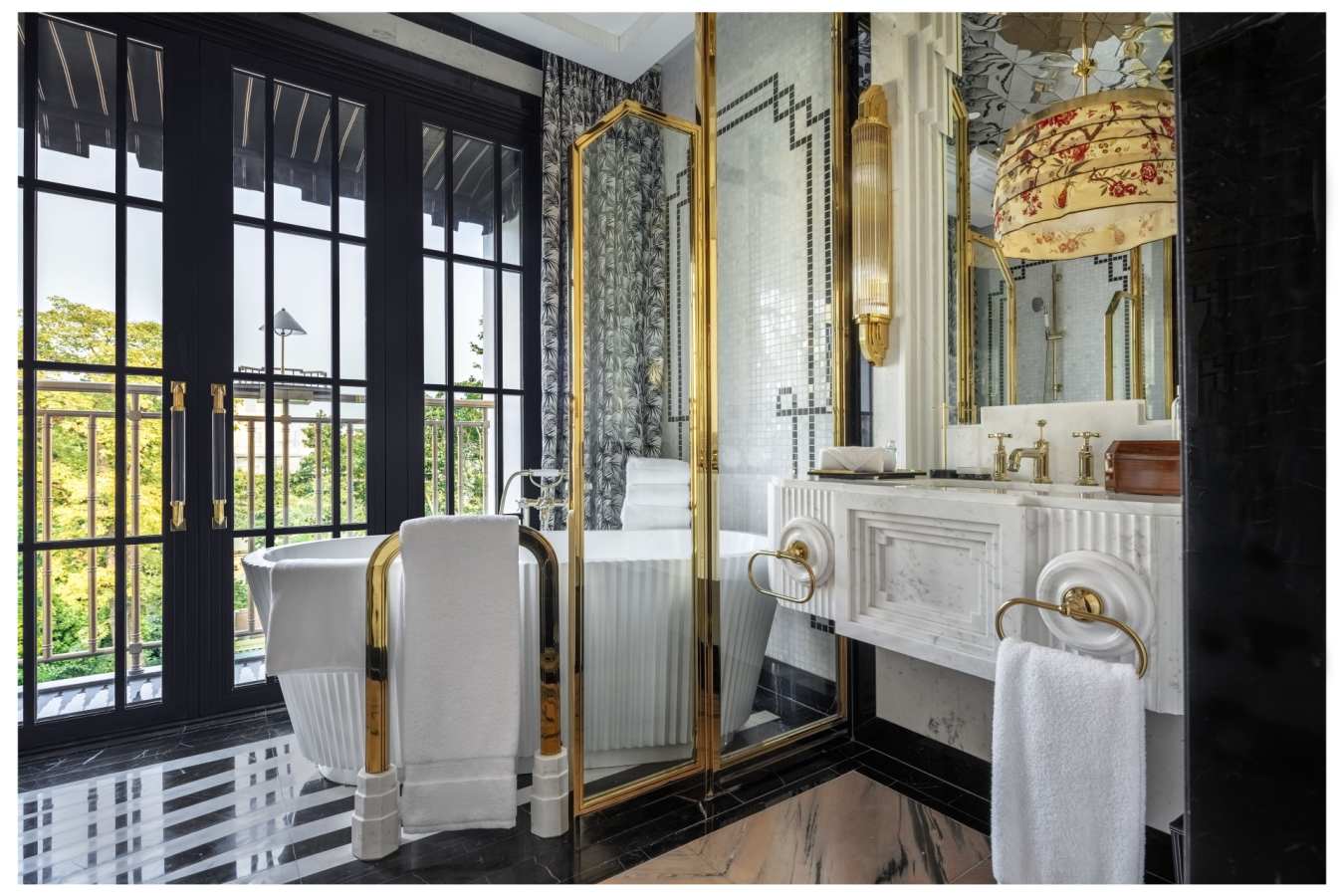 Junior Suite Bathroom