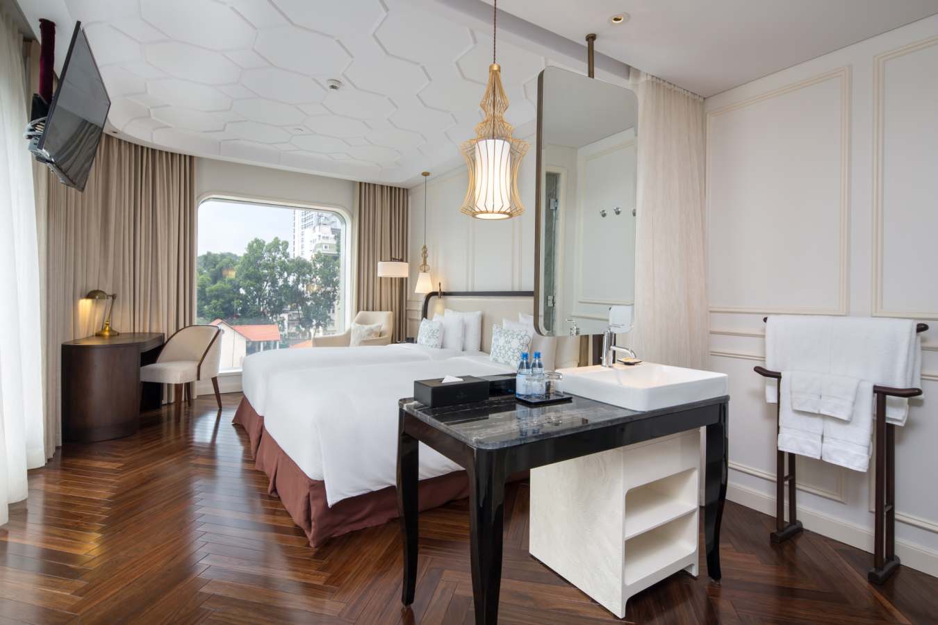 Deluxe Twin Room - Hotel Des Arts Saigon