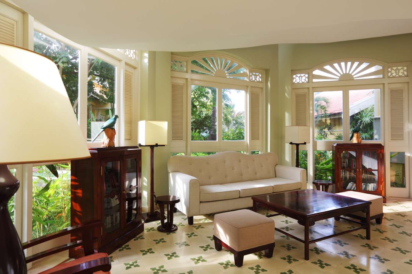 Library - La Veranda