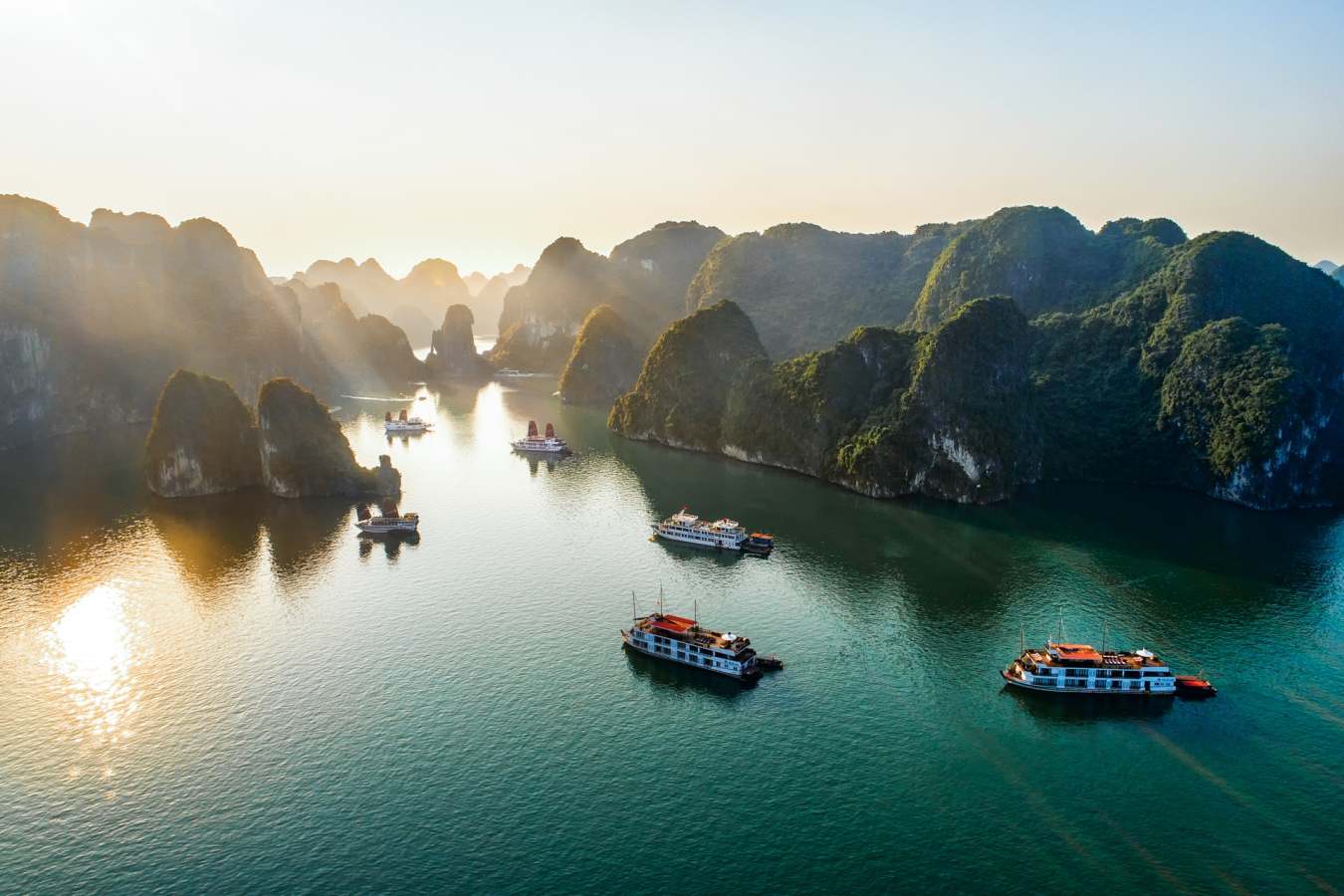 Halong Bay 