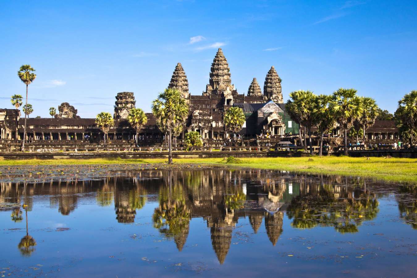 Angkor Wat - Treasures of Indochina